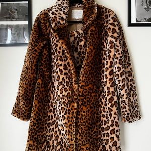 Leopard/Cheetah Fur Coat
